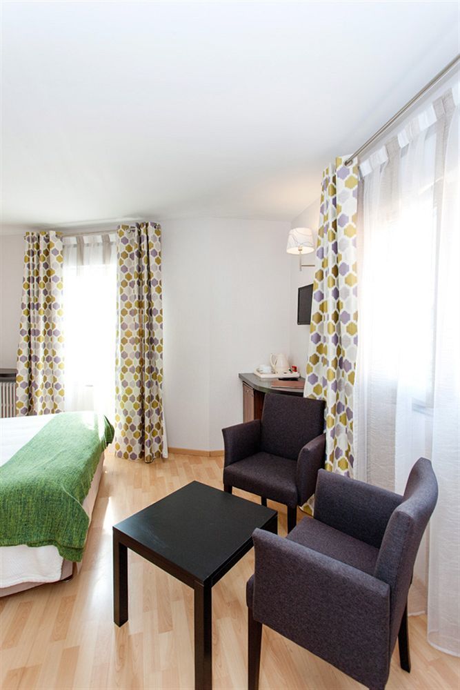 Auberge Du Poids Public Logis Hotel Saint-Félix-Lauragais Dış mekan fotoğraf